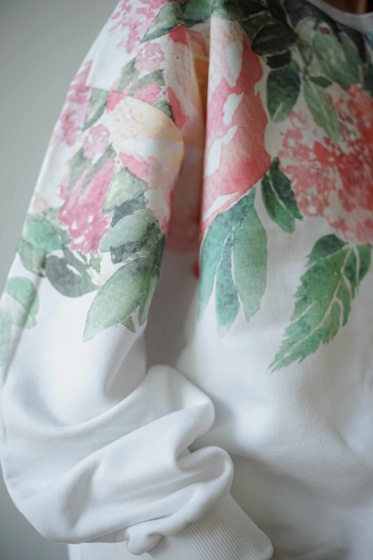 + PEONIES Sweatshirt +