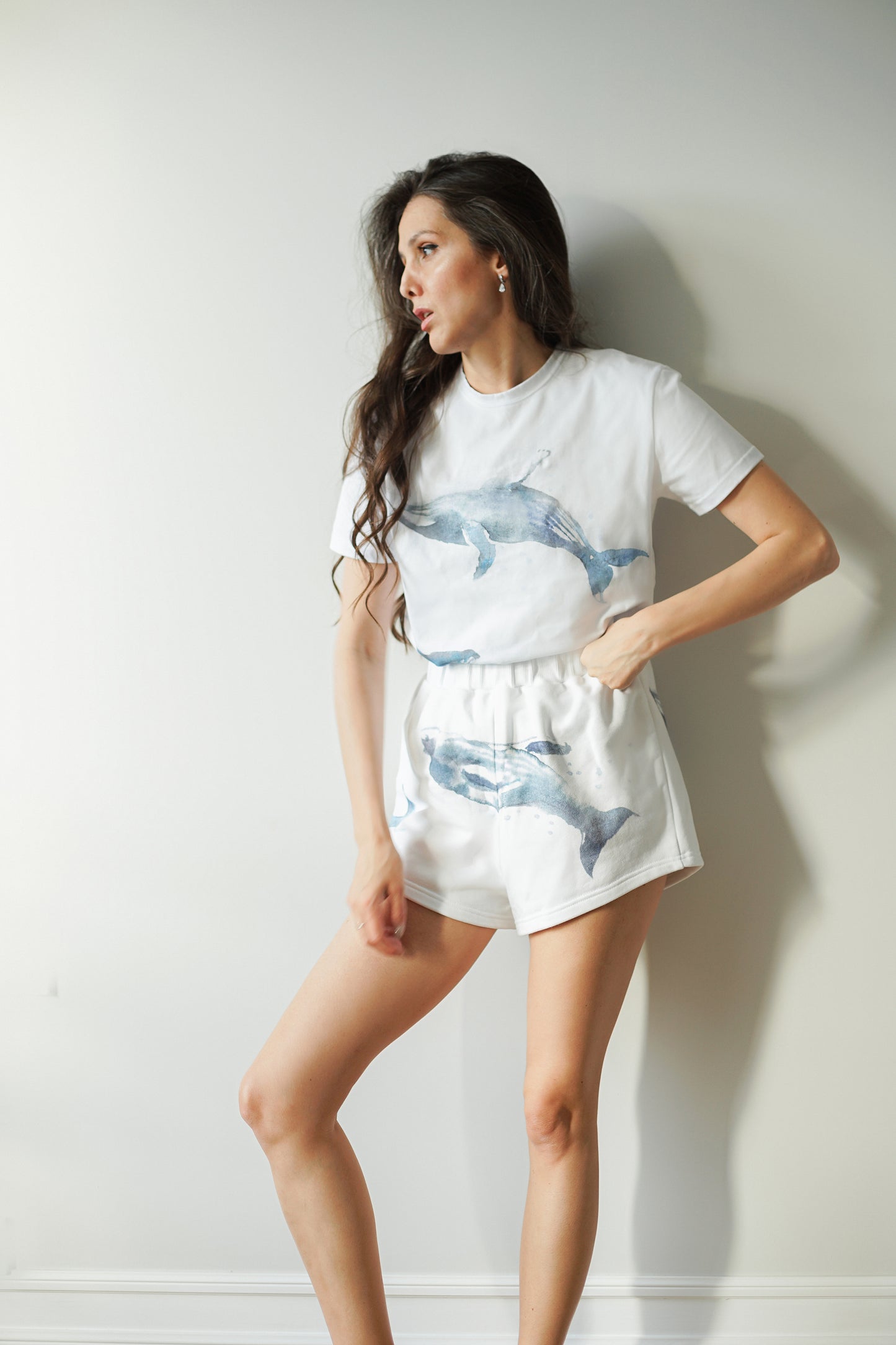 ** WHALES T-shirt **